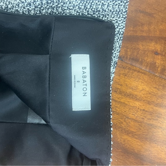 Never-worn Babaton Kinsley Skirt! - Picture 4 of 4